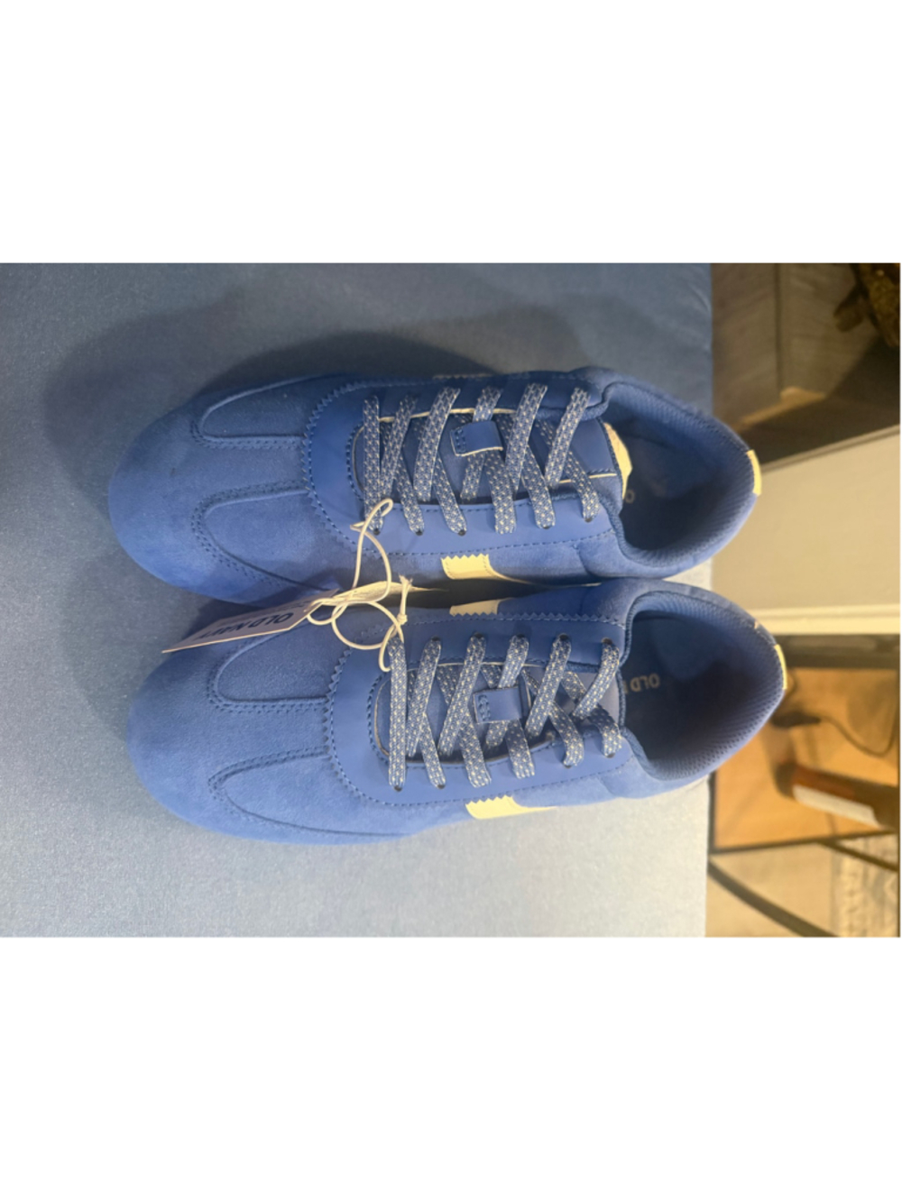 Women's Old Navy Sneakers Size 7 Blue and White